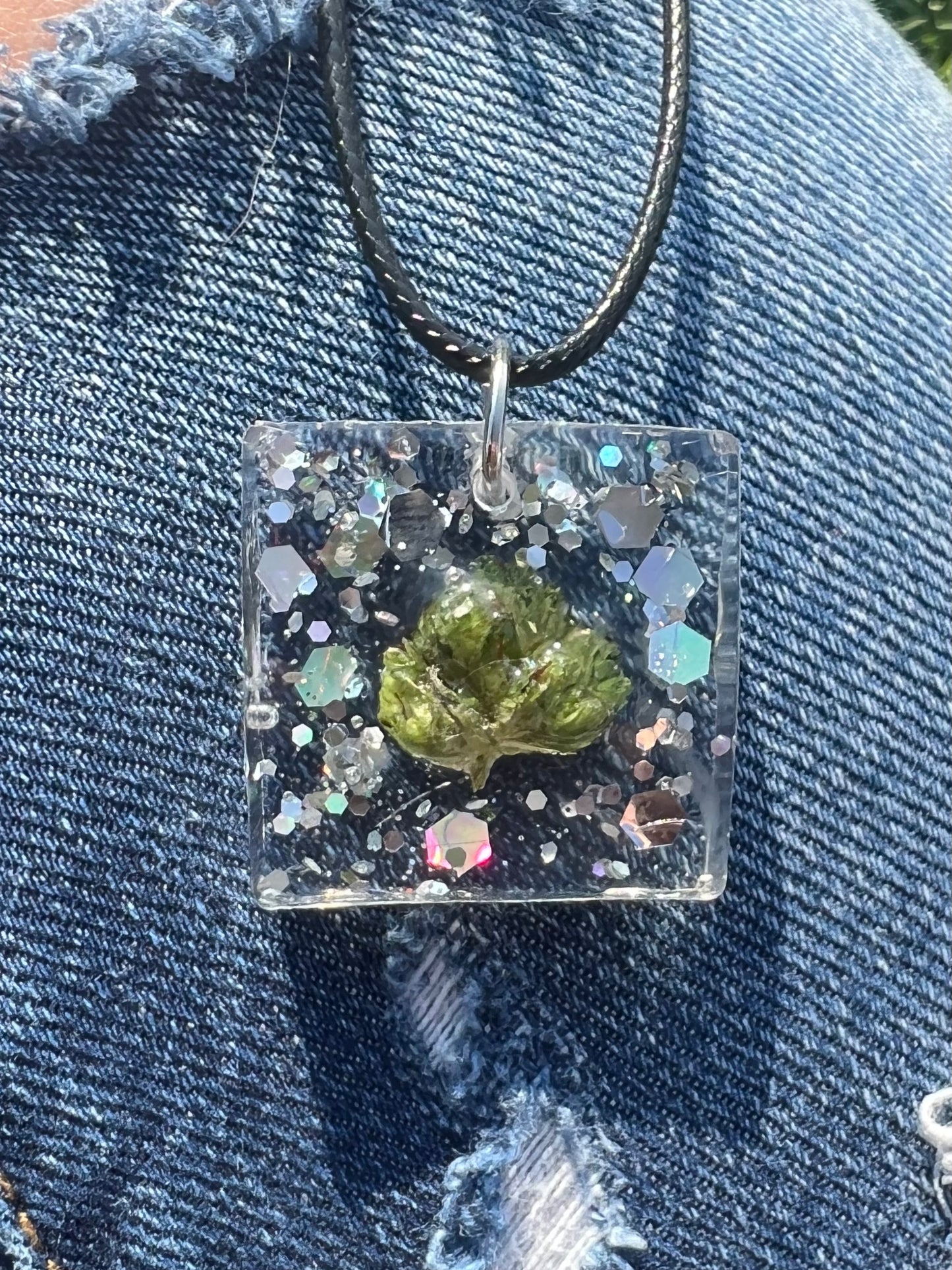 Necklace: Glitter Stoner Pendant